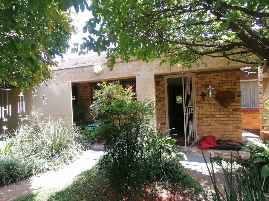 3 Bedroom Property for Sale in Stilfontein Ext 4 North West